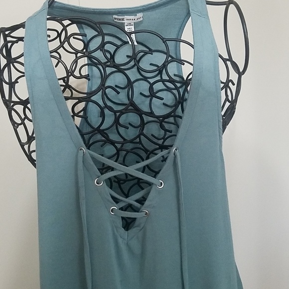 Pink - Picture 2 of 5